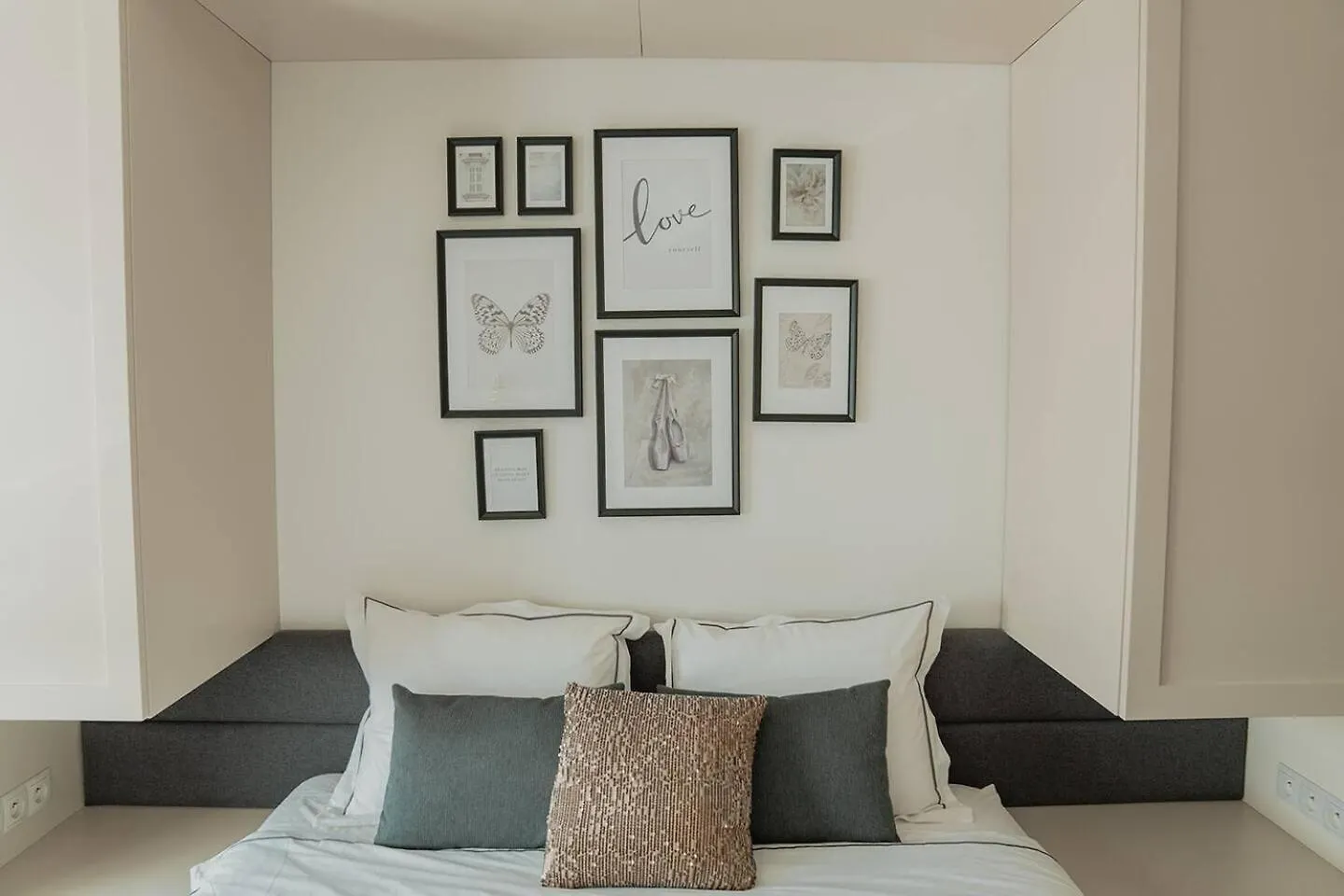 Modern Apartment With Parking Near Metro Kabaty By Noclegi Renters Warsaw