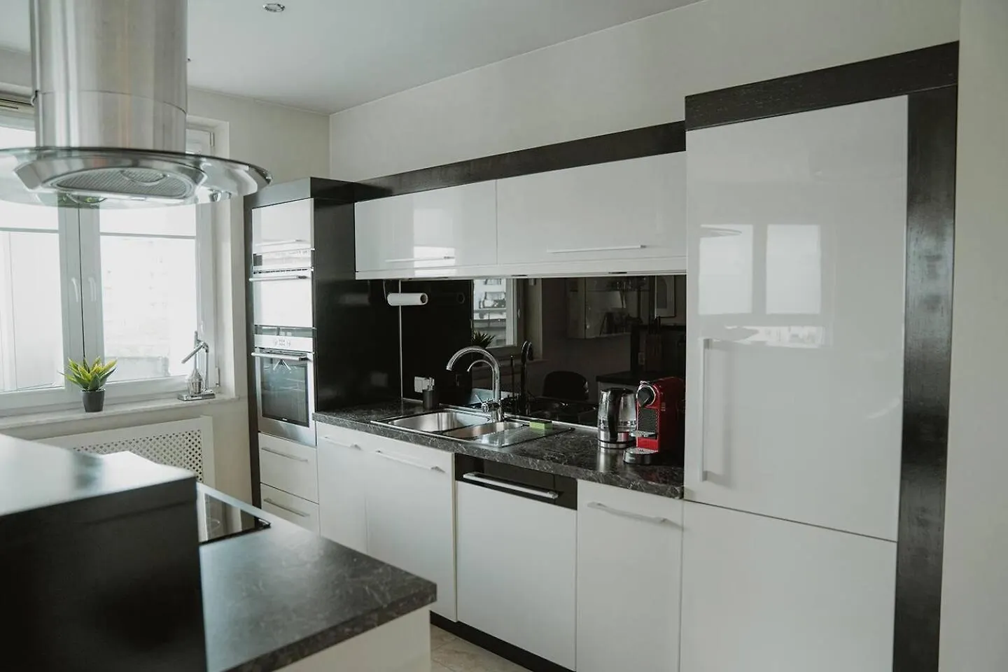 Modern Apartment With Parking Near Metro Kabaty By Noclegi Renters Warsaw